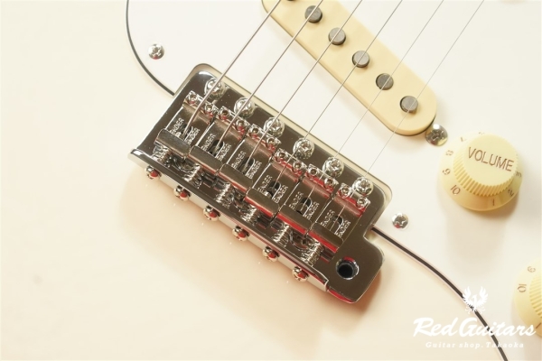 JV Modified ’60s Stratocaster - Olympic White